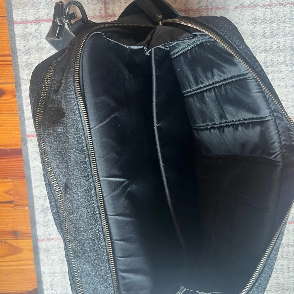 TUMI Black and Gray Men's Briefcase